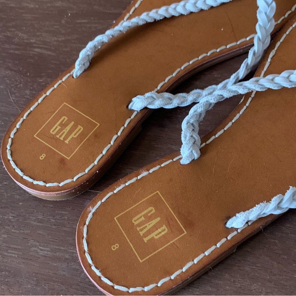 GAP Women’s Braided Leather Thong Sandals 8 Brown and White Like New Chanclas - Picture 4 of 8